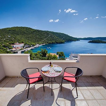 Apartments Ladesta Lastovo Szoba fotó