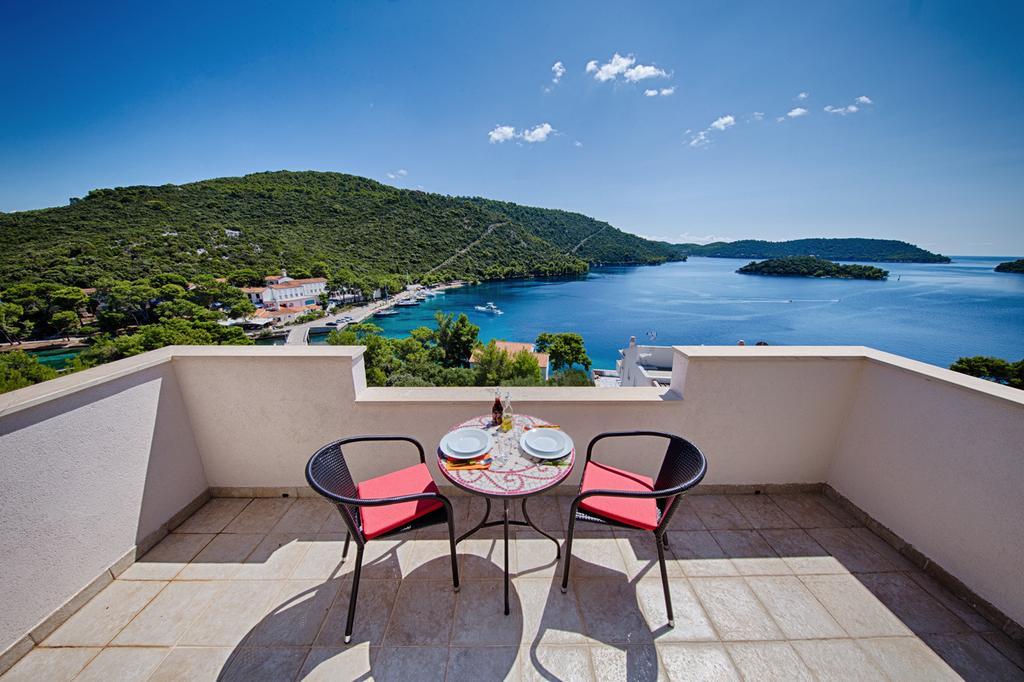 Apartments Ladesta Lastovo Szoba fotó