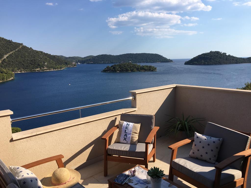 Apartments Ladesta Lastovo Kültér fotó