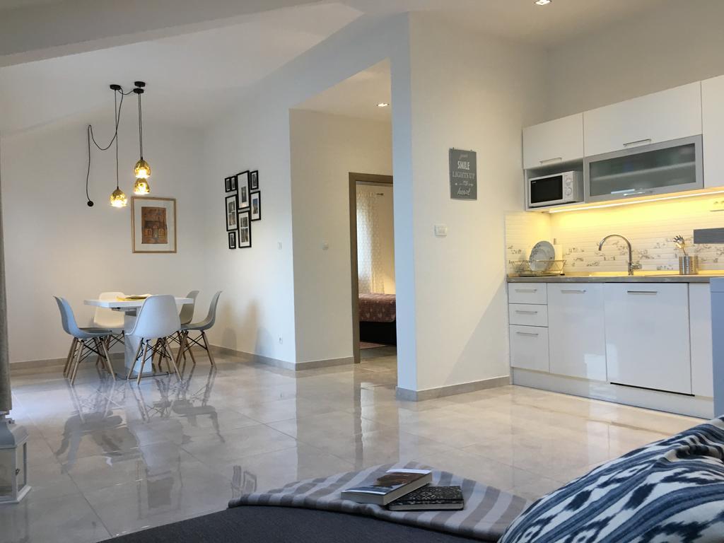 Apartments Ladesta Lastovo Kültér fotó