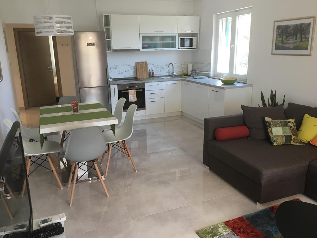Apartments Ladesta Lastovo Kültér fotó