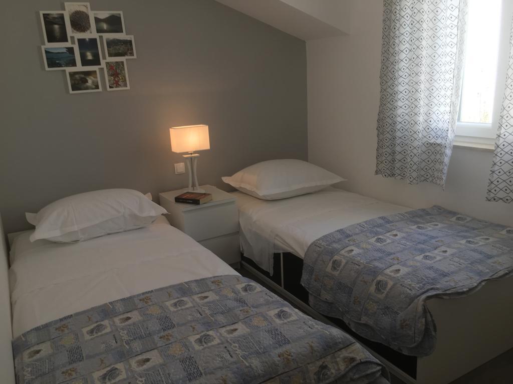 Apartments Ladesta Lastovo Kültér fotó